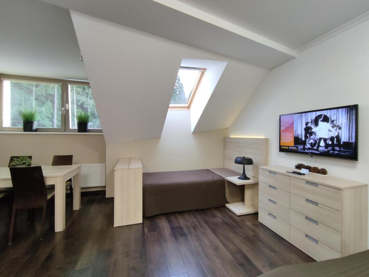 Anensky Apartman C303 - S O2 Tv A Stabilni Rychlou Wifi, S Moznosti Dokoupeni Bufetovych Snidani - By Relax Harrachov Buitenkant foto